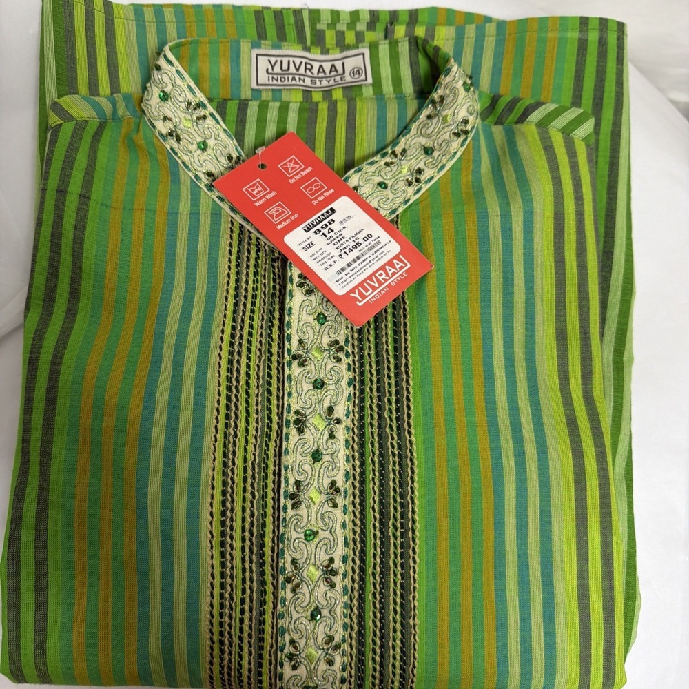 Green Indian Boys kurta Pajama for Age 14-15 Side Pockets Button Embroidered NWT